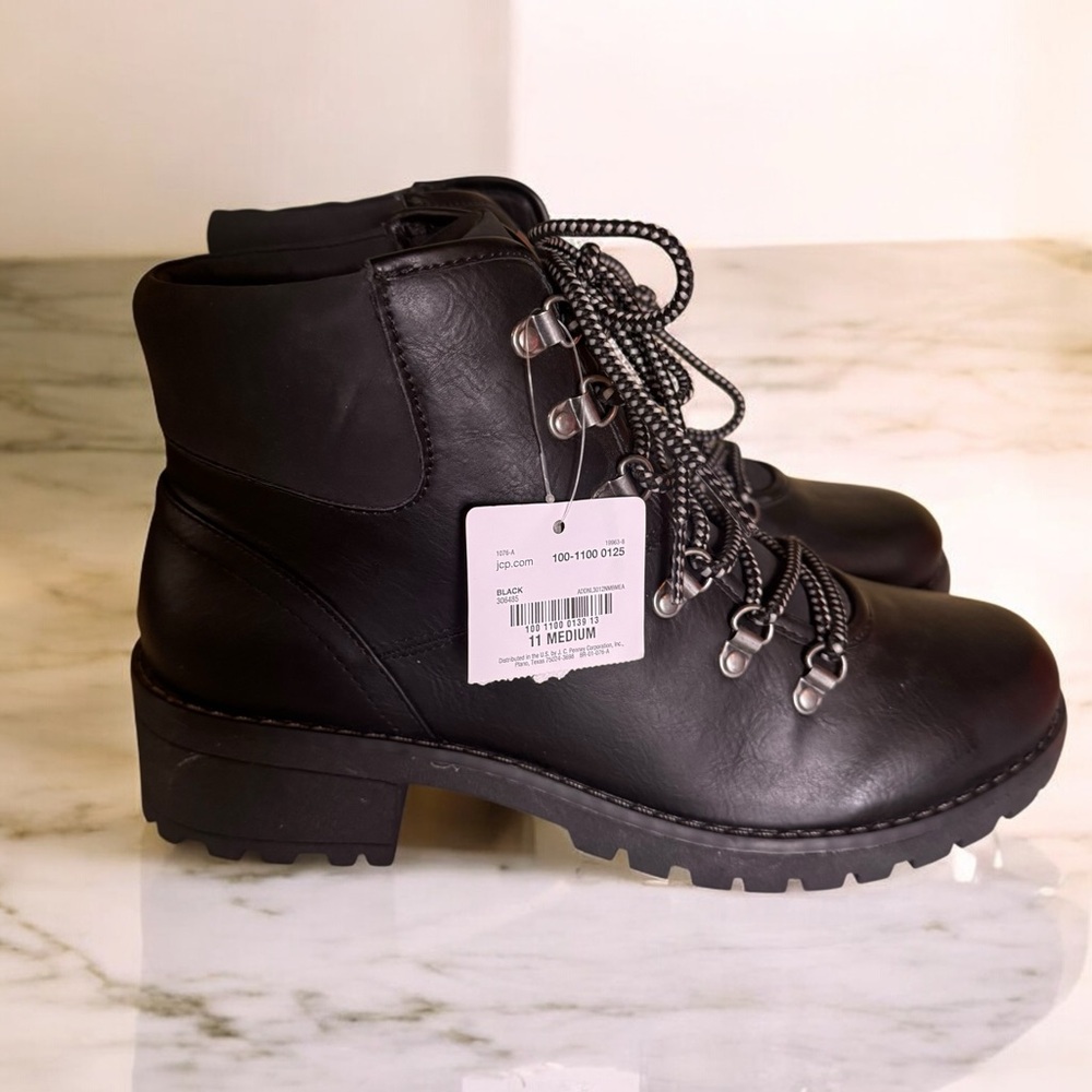 St. John's Bay Black Combat Boots
